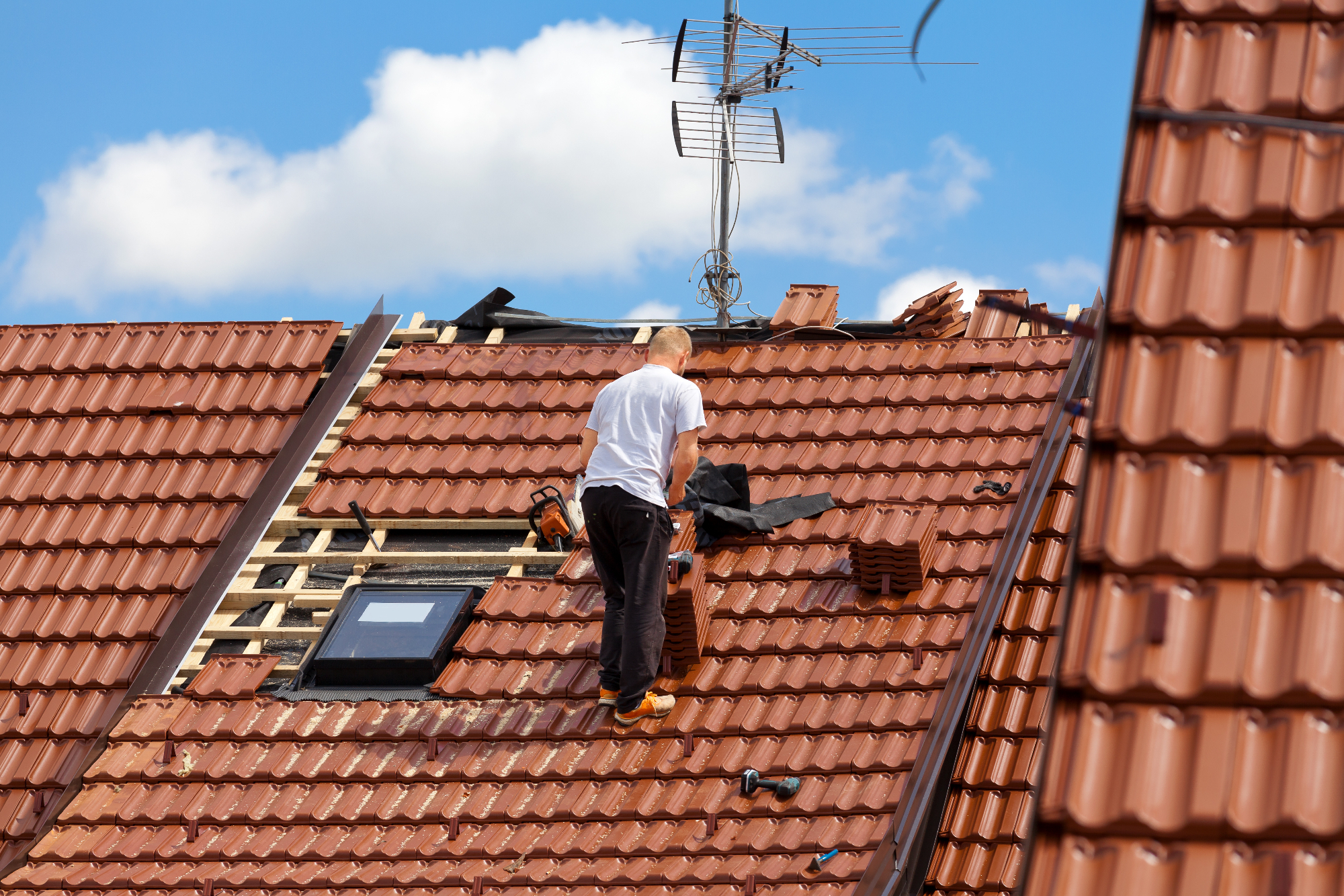 Strešna kritina je zelo pomemben element vsake hiše in zgradbe
